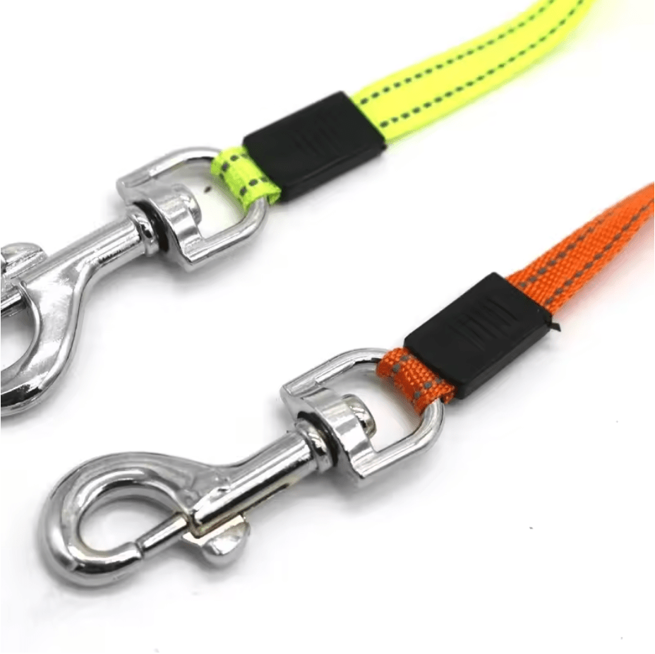 Retractable Dog Leash - Whisker's Wardrobe